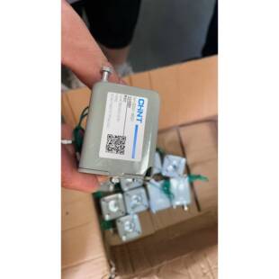 励断路器N239871A分脱扣器闭合电磁铁24款