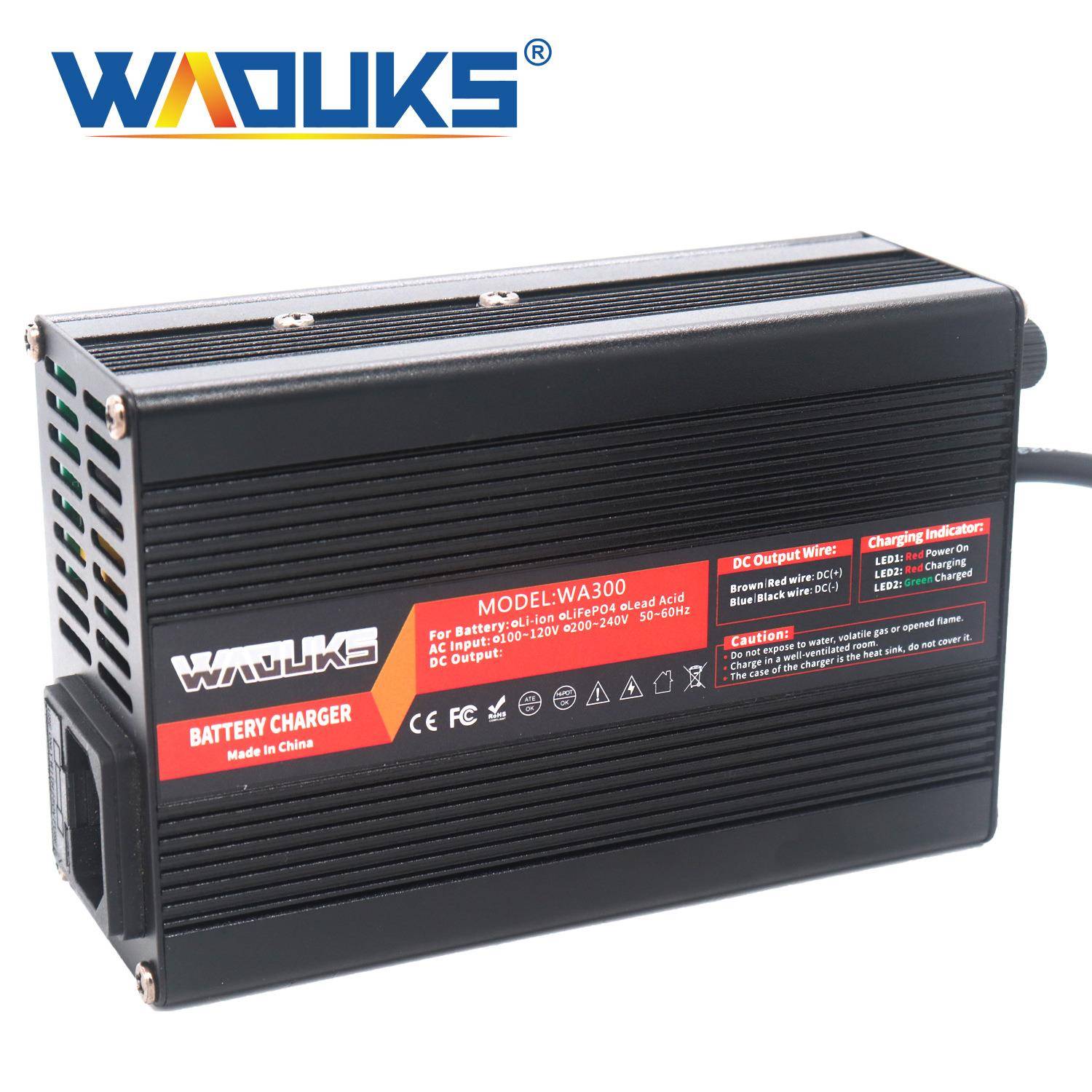 16.8V15A充电器3S12V锂离子电池智能充电器带风扇