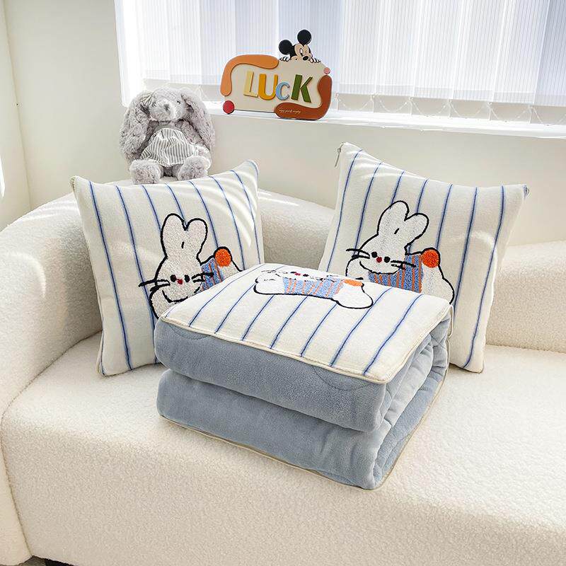 季抱枕被子冬两用牛奶可绒多M-241030功能办公室午毯睡车载二合一