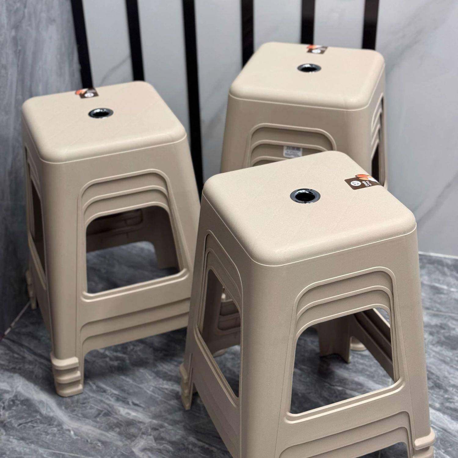 加商厚塑料子凳熟胶叠防滑可放用餐椅家用办公室简约成TIC人方登