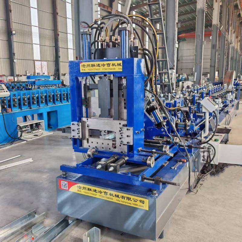 工厂加工全自动液压檀条镀锌C型钢机C型钢冷弯成型机器设备