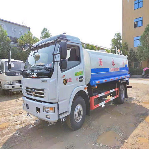 8方公路环卫洒水车厂家直销9方10方工地建设洒水车现车直销手续齐
