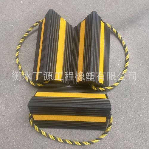 厂直供家橡胶飞机轮挡BPG减车速防滑挡板橡倒胶制品止退器