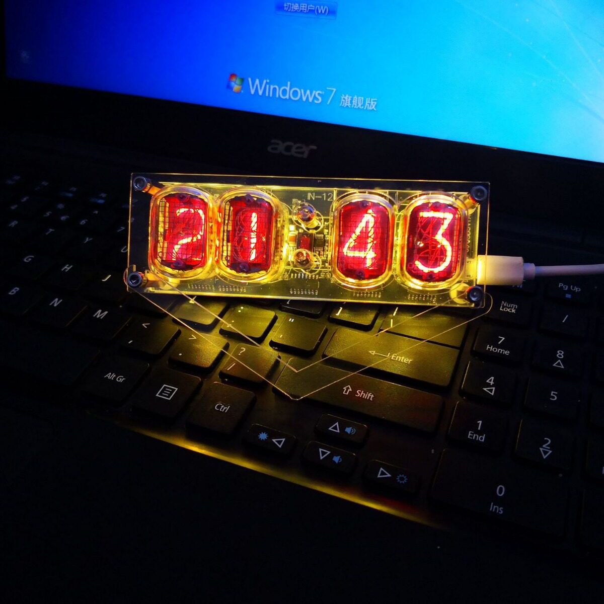 外贸热销IN-12辉光钟成品4位时钟七彩LED复古时钟