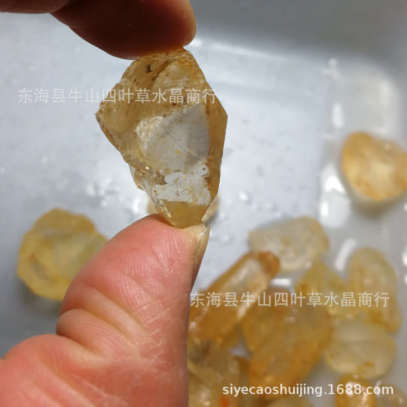 天然白水晶原石毛料透明白晶原矿圆珠料原料一公斤价