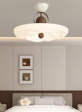 全光护眼餐厅吊灯现代简约42431创意性奶油个餐风谱桌主卧书房卧