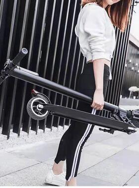 超轻锂池QIM成人板折式电动滑车电校园代步车迷你便携式上班电动