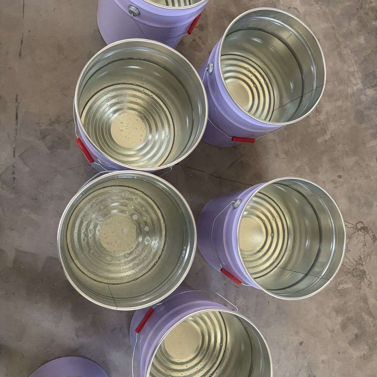 高光清漆特亮亮光清面木器漆油性油漆木材家具水泥墙面透明车用