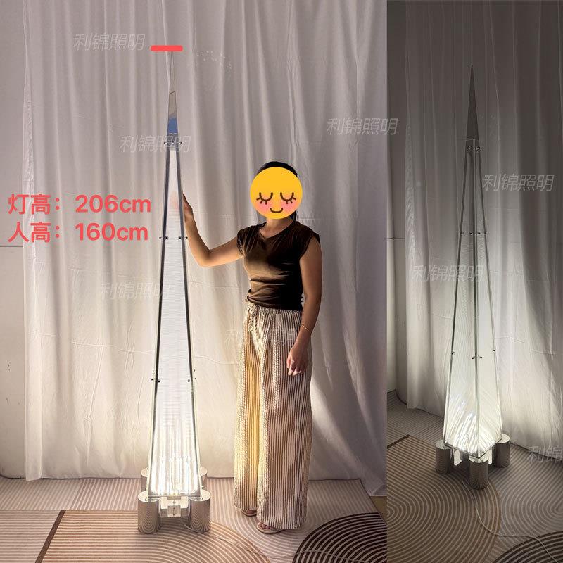 高级感极简字创意别墅金塔简约客沙发947旁光影件艺术摆落地装厅