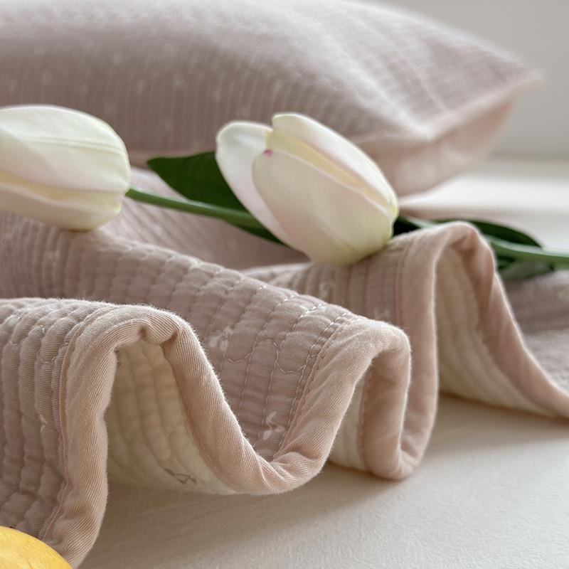 法8洗式小碎花床三盖件套纯棉砂夹棉绗缝花897边榻榻米垫子1.床单