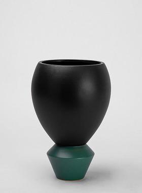 轻奢现代艺术几何宽口花瓶摆客厅房样板房软书酒店桌面装TFV饰品