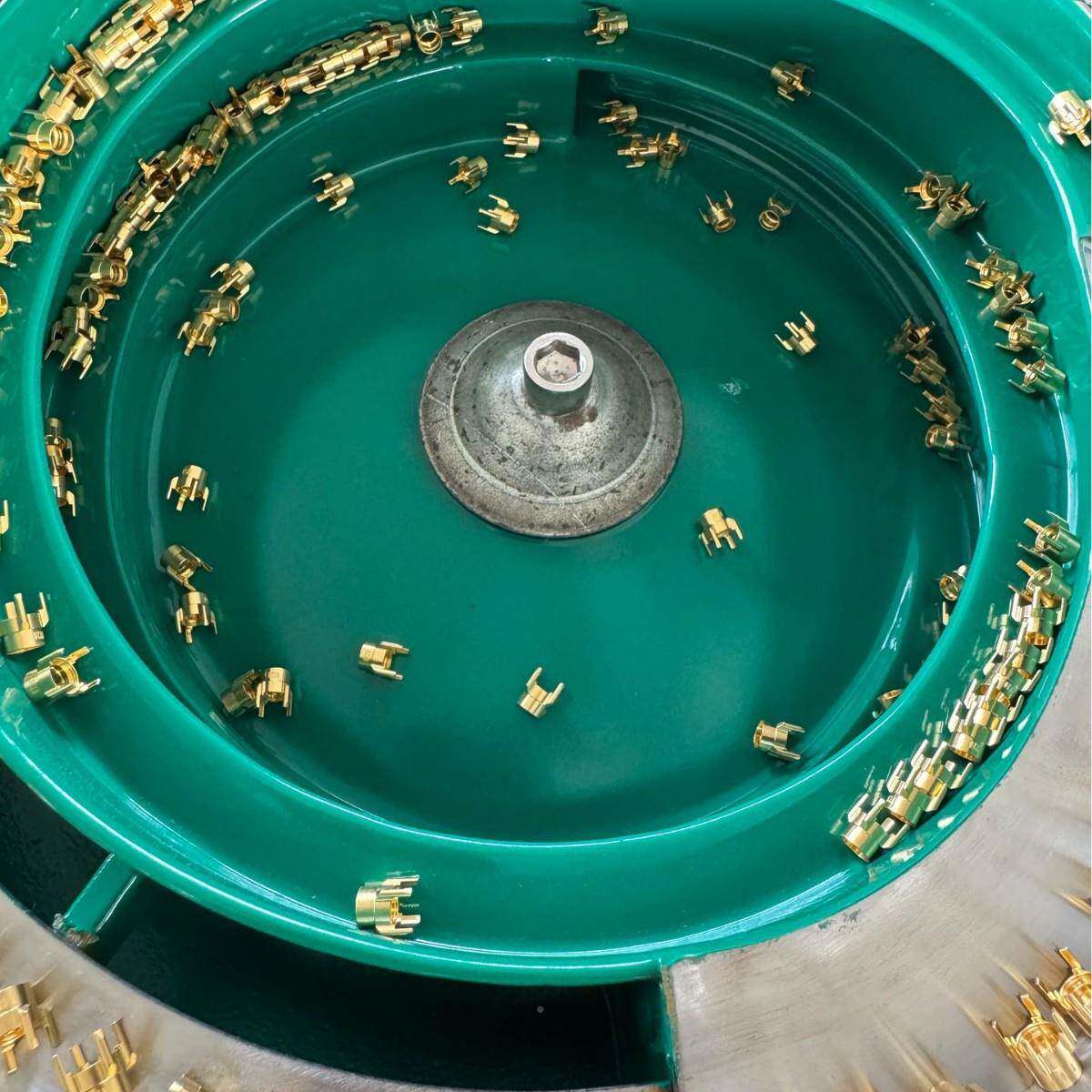 收纳盒产品动盘振自可定制动送料振动盘自动化设备机械自动组装机