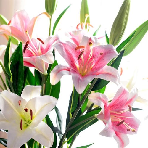 新款 3头高档手感香水百合花仿真花摆件客厅摆设花餐桌花摆花假花