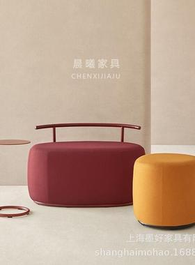 设计师款创意带金属靠背长凳带茶几和轮子TIBO椭圆布艺坐凳沙发