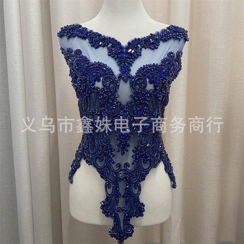 2XSZ202410士2年厂家直销女服网纱水钻饰刺5绣胸贴补丁服装辅料