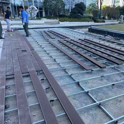 鲁威塑业户外共挤塑木耐磨防水