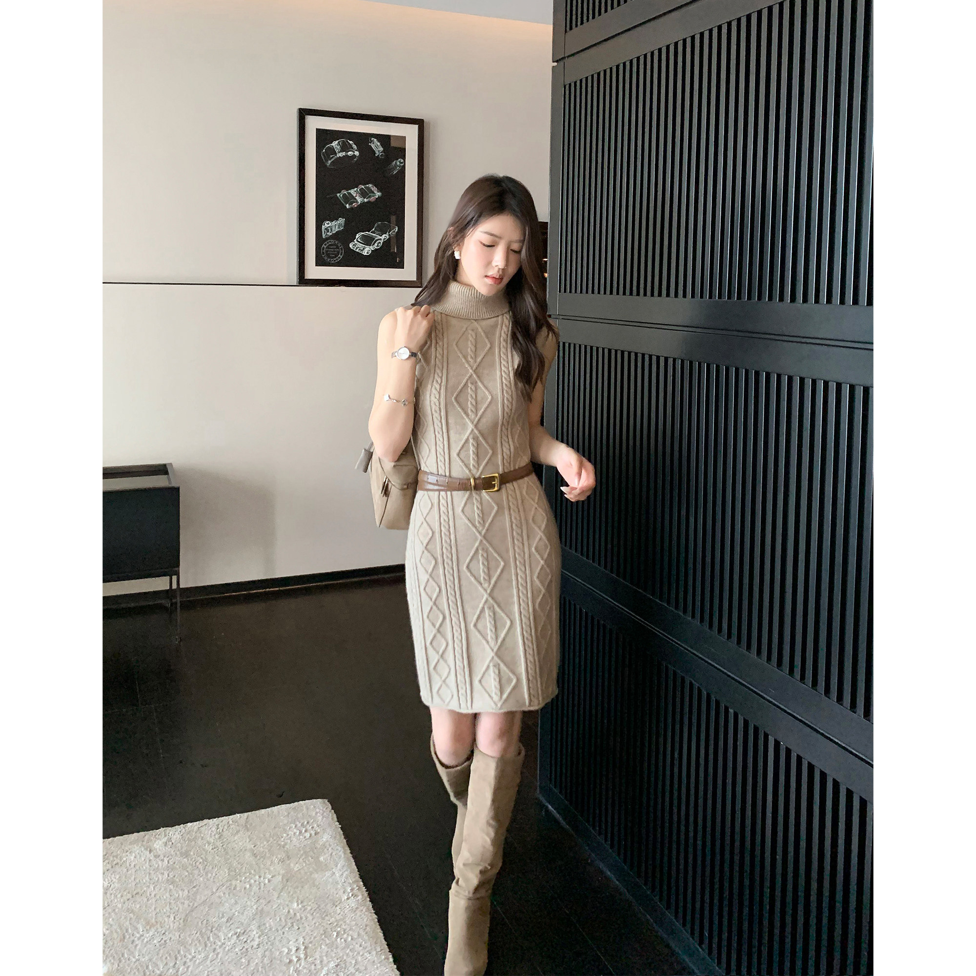 1XTWO 优雅lady 高领麻花针织连衣裙女秋冬内搭无袖包臀背心裙