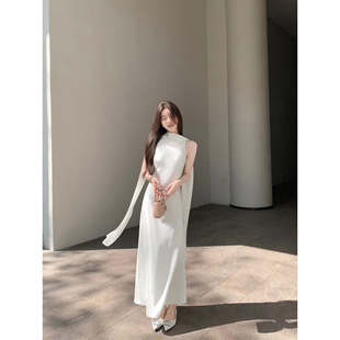 1XTWO 典雅高贵 高级感飘带无袖连衣裙女光泽气质收腰背心裙长裙