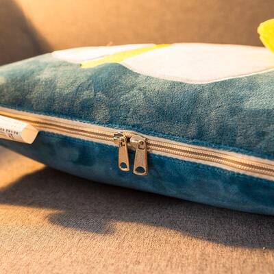 秋冬新款婴儿ZHL绒通儿造型抱枕被卡靠婴绒动鸭系列卡心通造型抱