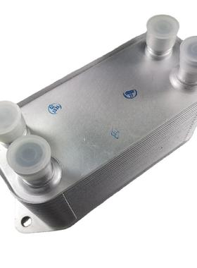 机油散热器机油冷却器UBC000070