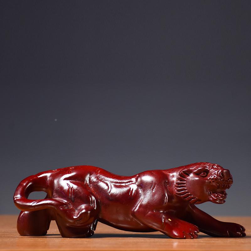 红花梨木雕老虎摆件实木桌质上山虎生肖工艺饰品居家办公面326装