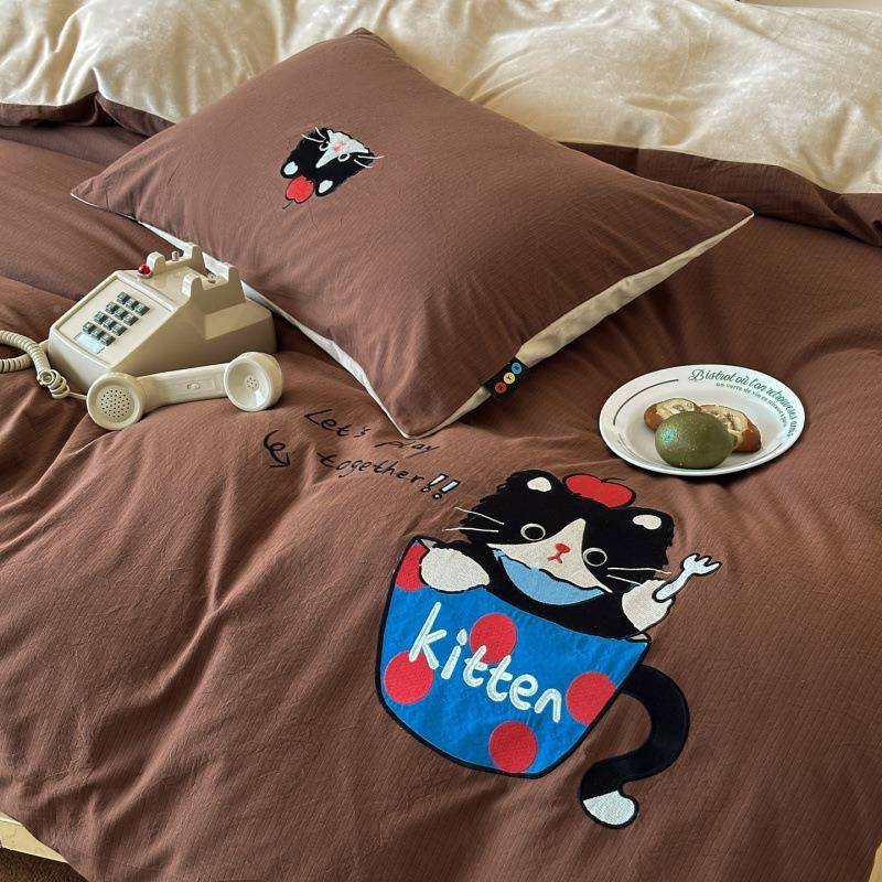 面全色棉织水洗蓝树屋棉B面婴儿绒贴布绣A件套四小猫咪~