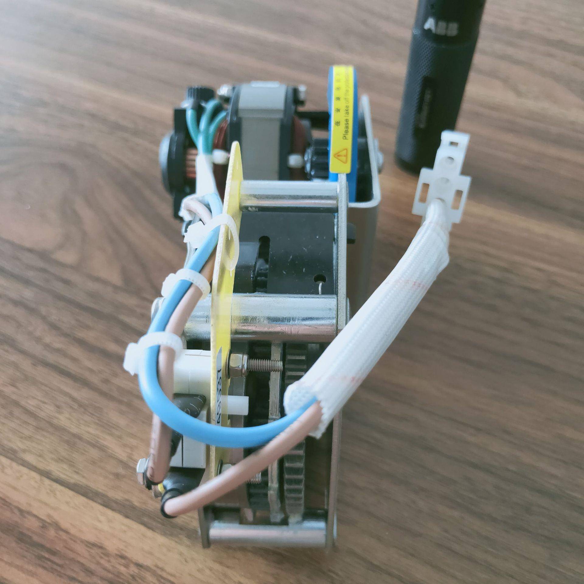 1V0C7F3395S89091VCR007323G003/0005储WCF能电机MS110V220V1350W