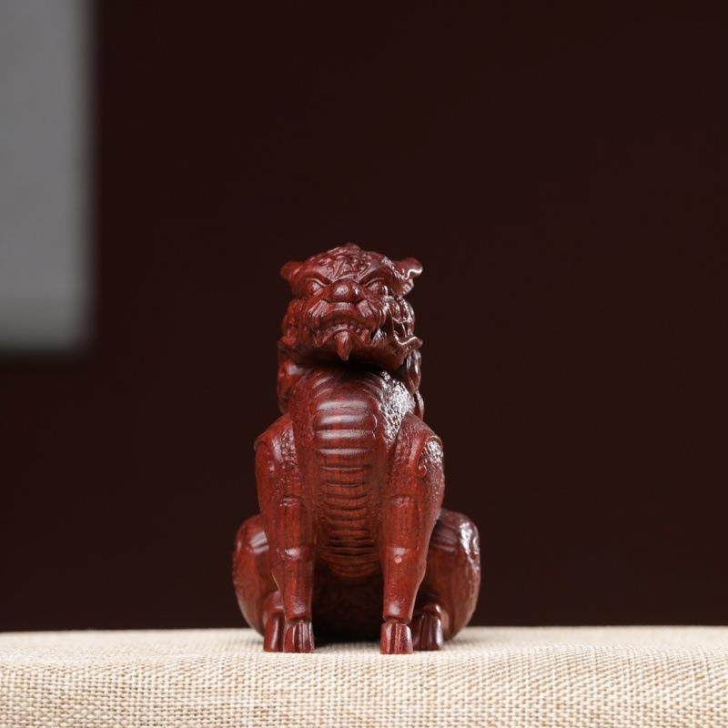 紫檀祥手艺铭仙苑瑞办麒麟把件绿檀木瑞兽摆件客文厅公桌工艺品玩