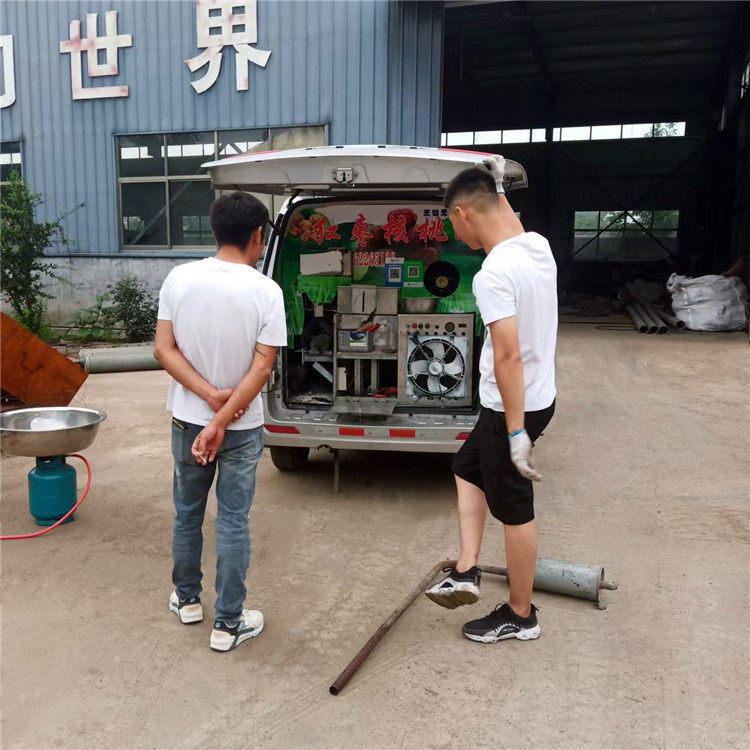 面粉康乐果机长沙杂粮嘣米花机四缸卫生汽油大枣酥机