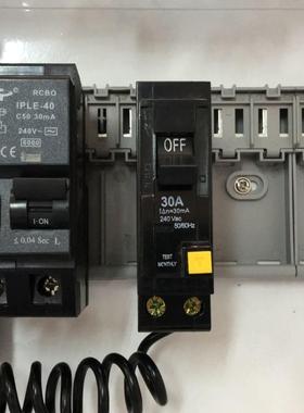 厂家提供插入黑色断路ZWF塑器料漏电路器式R断CBO