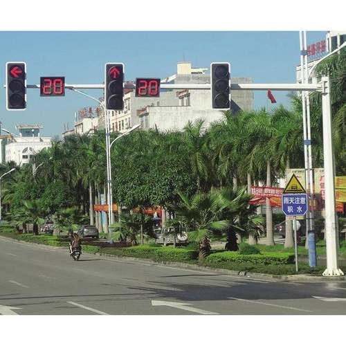 交通信号灯杆件悬臂式信号灯杆八角杆自产自销整体热镀锌