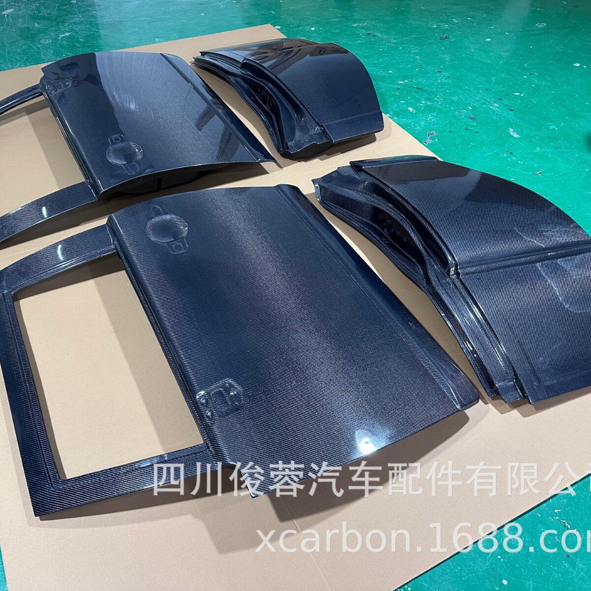 专业制定汽车配件用于酷路泽FJ赛车款碳纤维四门FJ改装车门两对