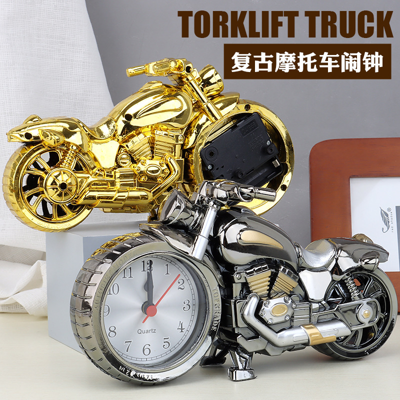 创意奖杯造型的小闹钟装饰摆件床头宿舍卧室送男孩女生儿童时钟表