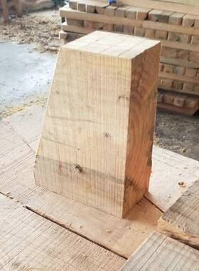 厂家三角IPQ垫木支撑木集箱重垫木汽车止退器挖孔承三角木装木楔