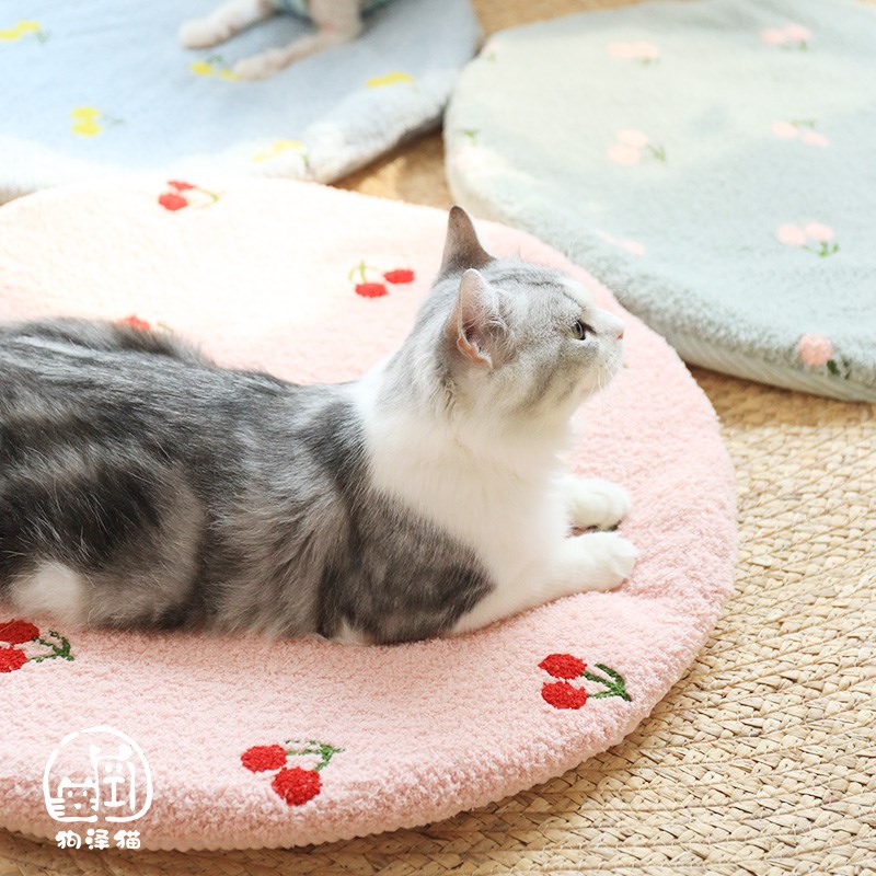 樱桃点点猫窝垫子猫咪睡觉用地垫猫笼垫防着凉狗窝垫保暖冬季新款