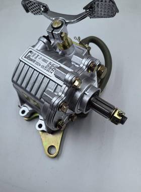 万申宗隆鑫虎福田载重轮车倒1000CC档三器