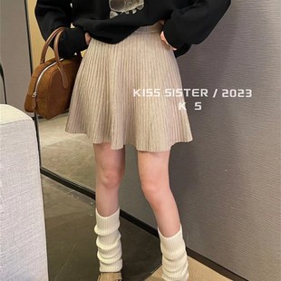 松紧腰显瘦A字复古短裙 新款 KISS SISTER针织百褶半身裙女2024秋季