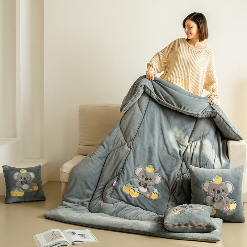 加厚两用抱枕被靠垫枕头被午休空调被车载沙发办公室卡通学生宿舍