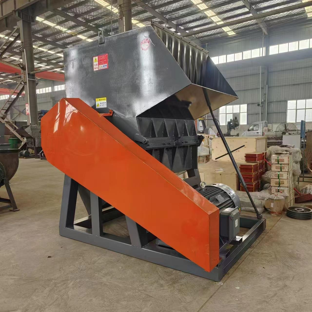 800型塑料粉碎机大嘴口粉碎机塑料瓶水果筐饲料大蓝桶粉碎机