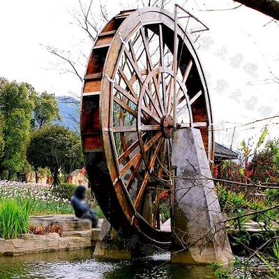 无穷工厂制作大型防腐木水车景室外观yk202101园车林流水木质水雕