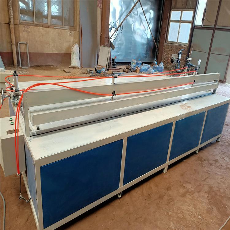 木自动平台锯小型密精密推台锯可定做蜂窝工板实木板精板裁锯