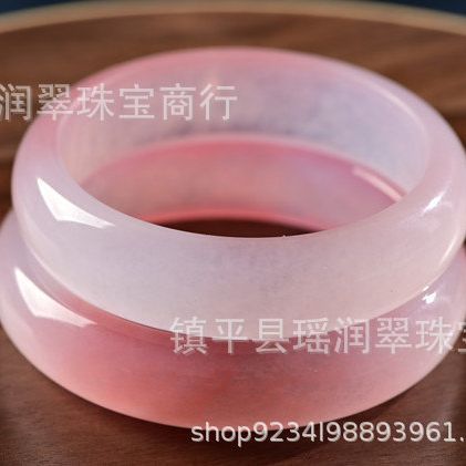 网红天然冰种玉髓镯子水蜜桃粉