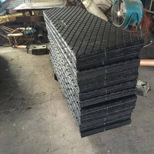 电缆沟盖板铁路橡胶桥行板桥梁步行板规格直销挡车器