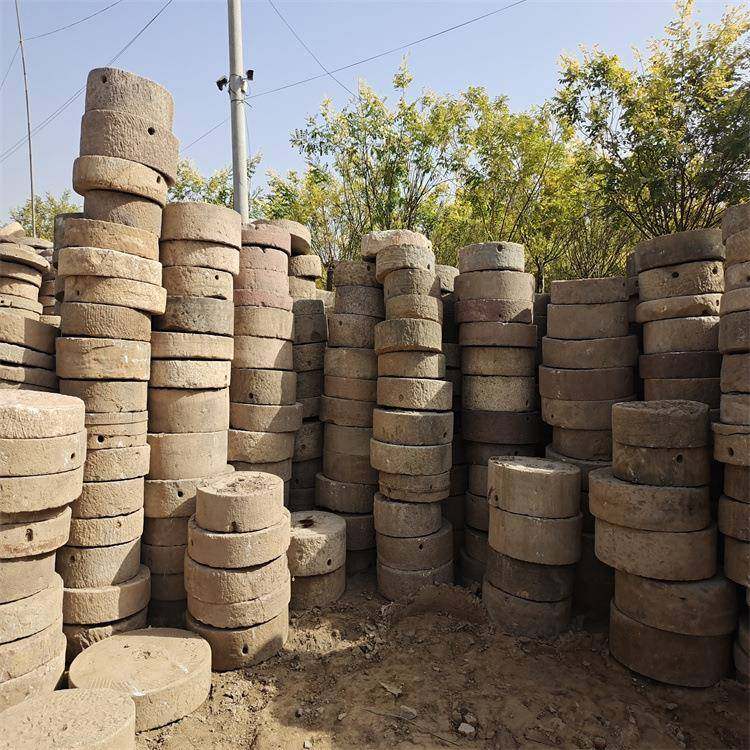 老磨盘旧磨片景区公园庭院别墅垫脚石踏步石老物件铺路磨盘旧石磨,纺织面料/辅料/配套,纺织机械配件,淘宝优惠券,粉丝福利购,淘宝优惠卷