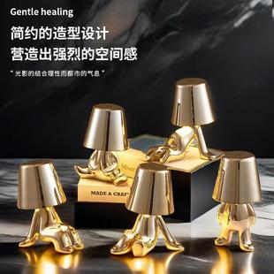 创意小金人台灯氛围灯创意摆件小夜灯思考者小金人小夜灯