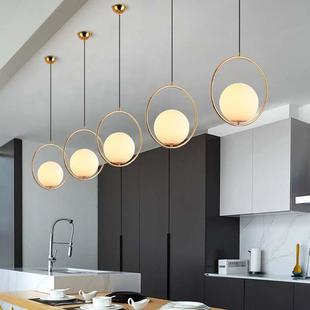 店卧室床头吊灯 餐吧服装 现代简约北欧圆形玻璃吊灯个性 网红热销款