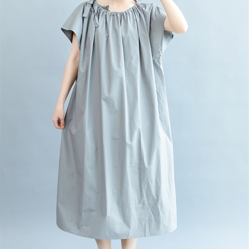 清濯灰色领口抽绳系带短袖棉布连衣裙蝙蝠袖直筒宽松套头长款裙子