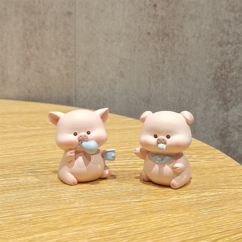 可爱小猪桌面小摆件创意迷你少女心车载网红装饰品解压治愈系礼物