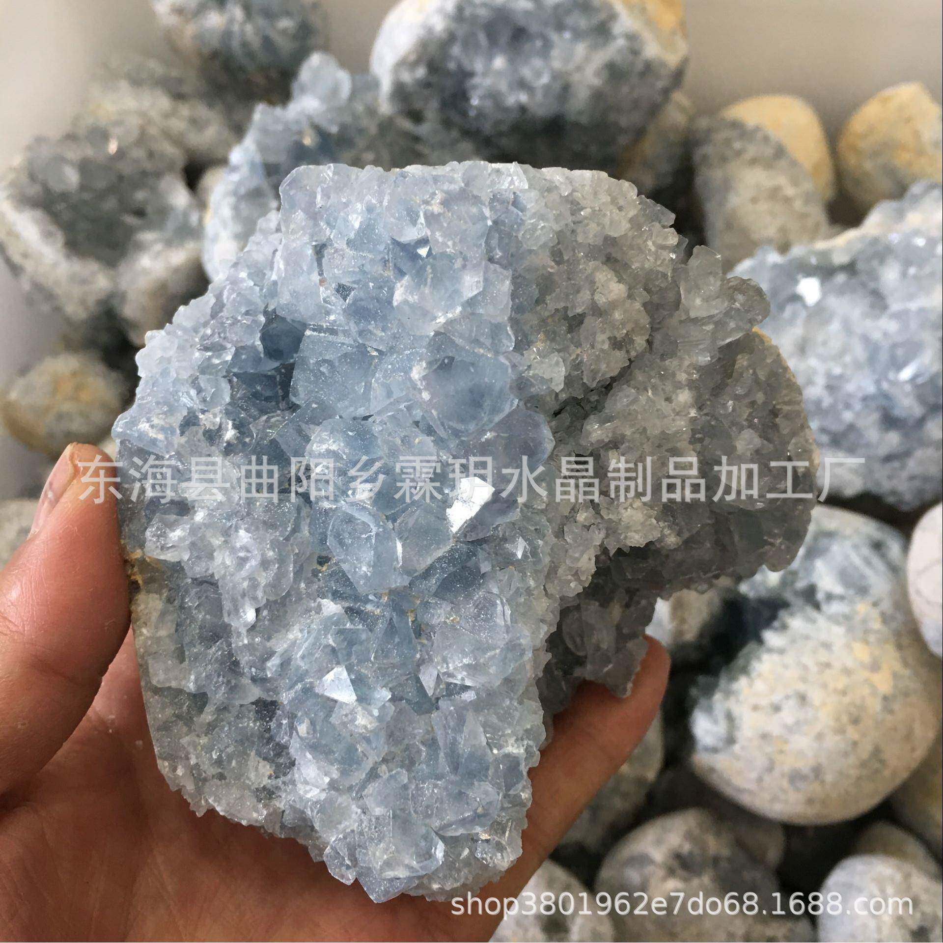 天然蓝晶石原石天青石水晶洞摆件蓝水晶蓝晶洞一手