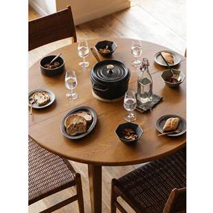 全实木餐桌可伸缩圆桌可方可圆两用饭桌家用折叠变形桌子小户型